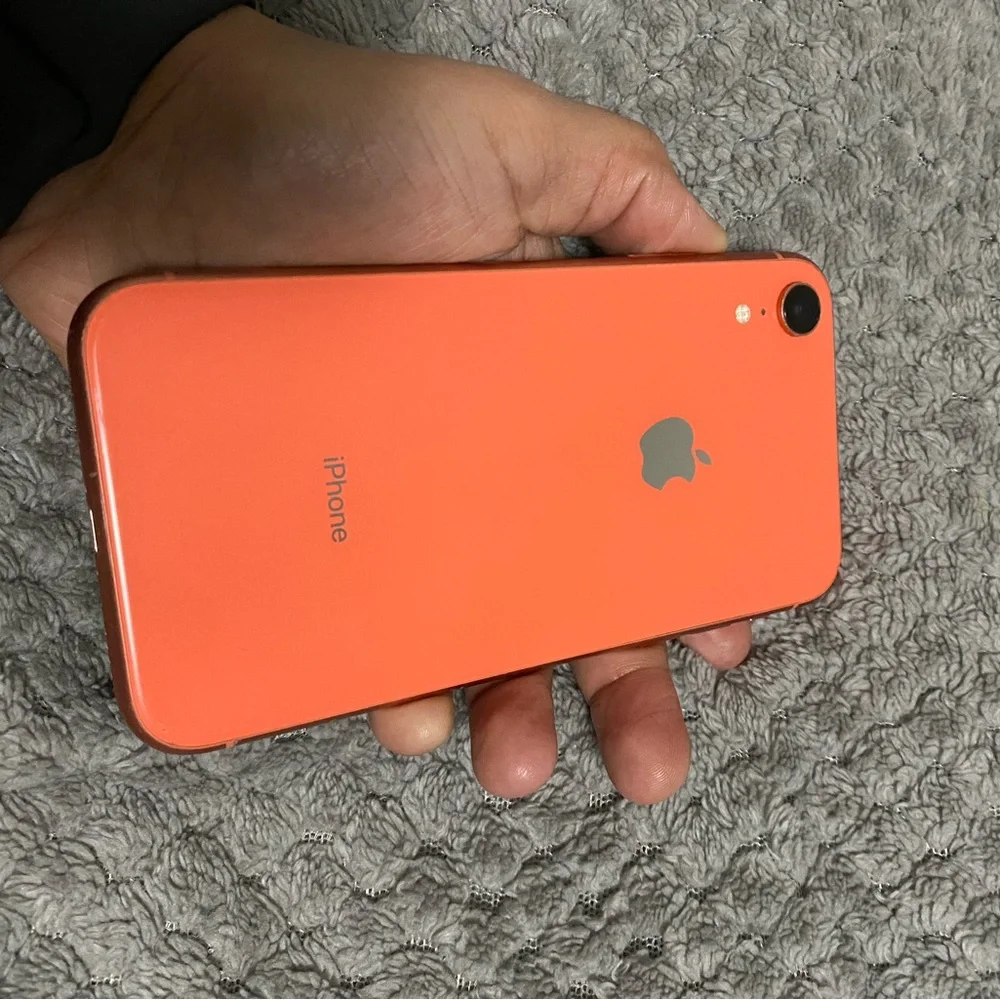 Apple iPhone XR 64 GB PINK